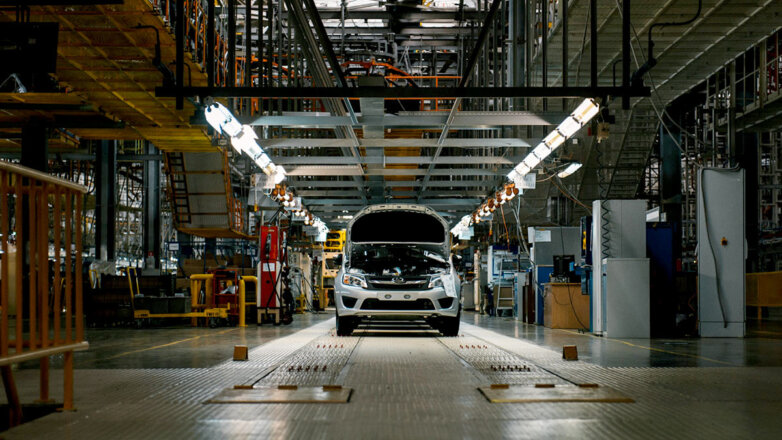 Производство автомобилей на АвтоВАЗе временно остановили до 15 августа