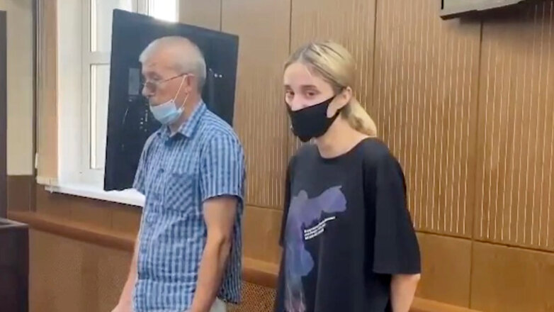 Сбившая трех детей 18-летняя москвичка обжаловала свой арест