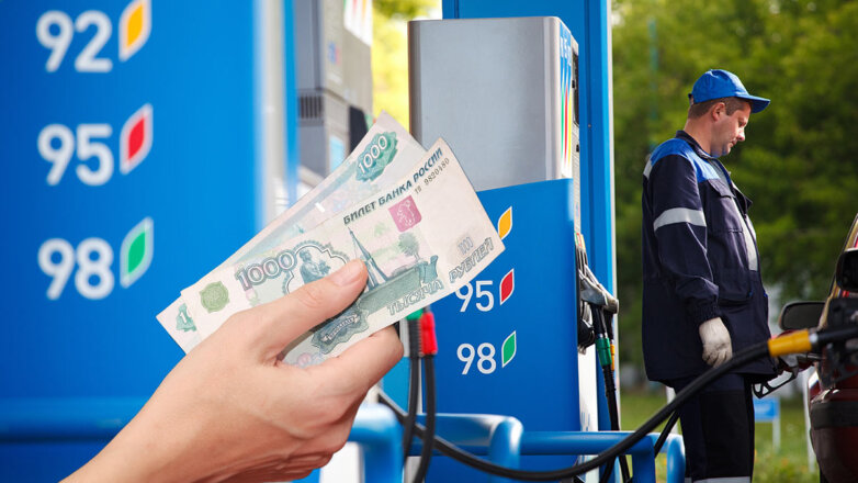 В России предложили публиковать список заправок с наименьшими ценами на бензин