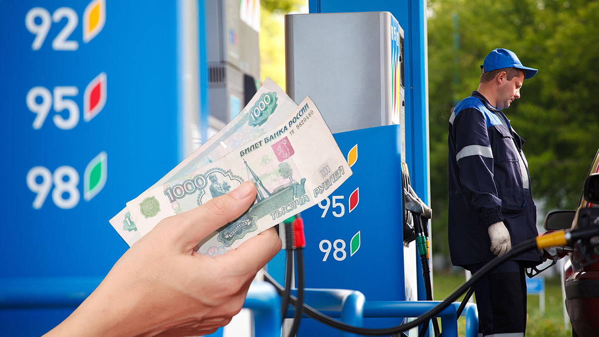 Вице-премьер Александр Новак считает ситуацию на рынке бензина 