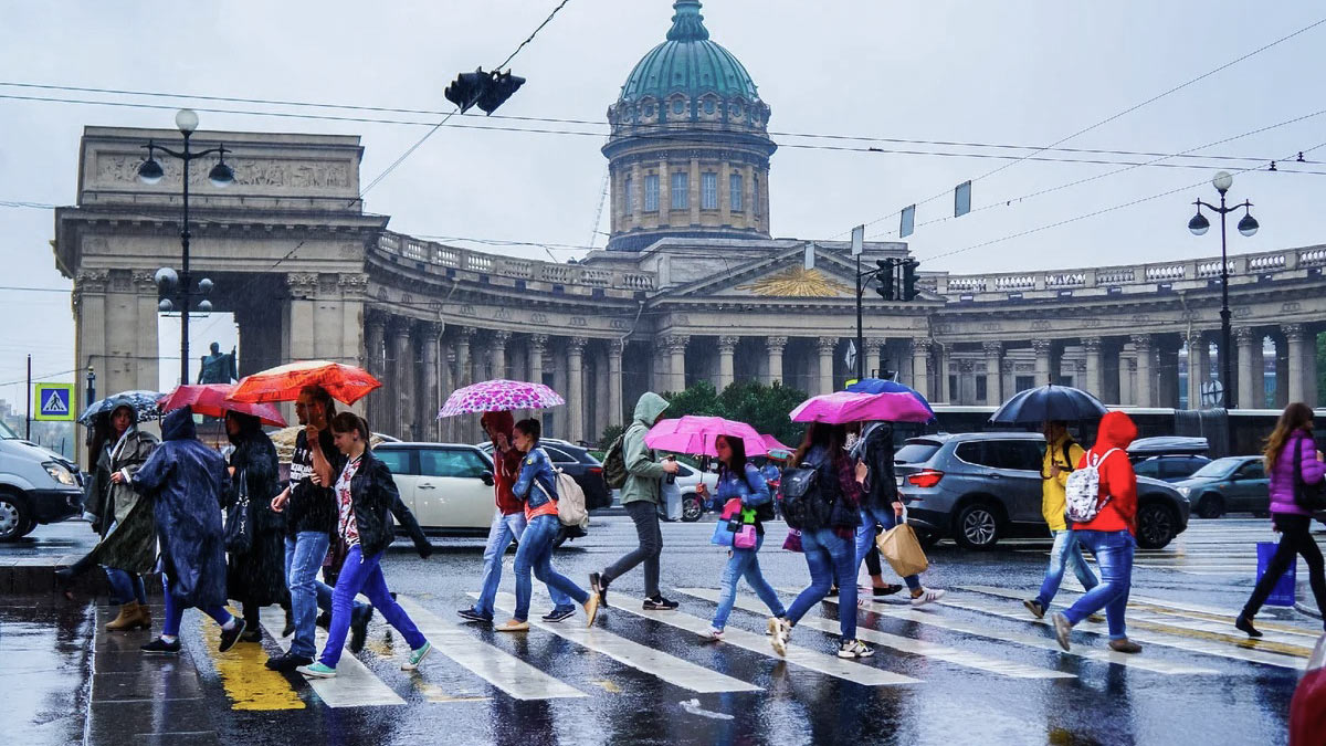 Похолодание может принести в Петербург ураган