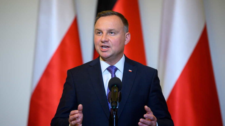 Президент Польши подписал закон об отобранном в войну имуществе евреев