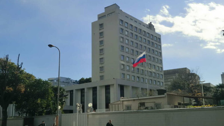 Посольство требует допуска к приплывшему в Японию россиянину