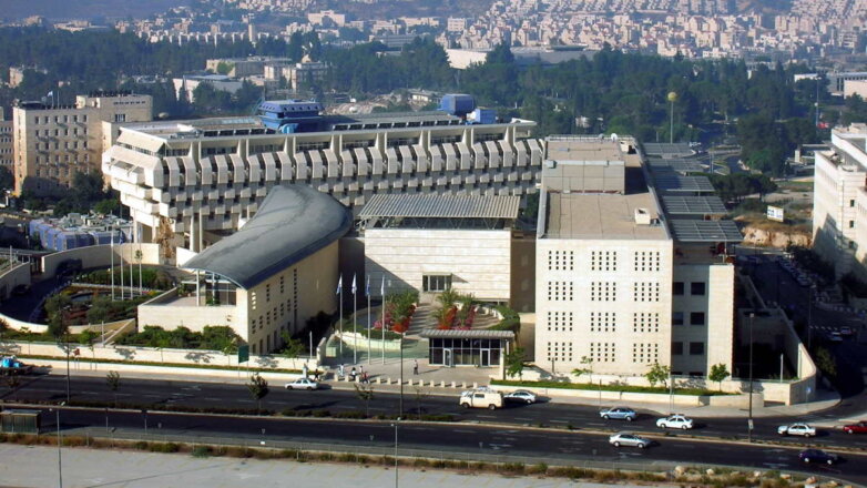 Израиль отозвал своего посла из Польши