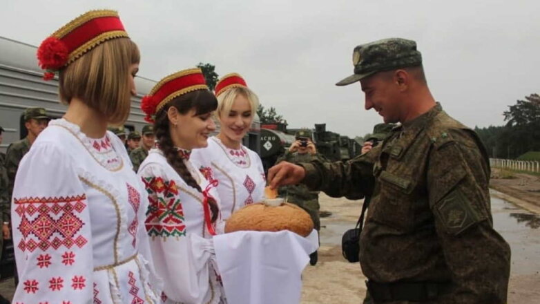 Российские военные прибыли в Белоруссию для создания совместного центра подготовки