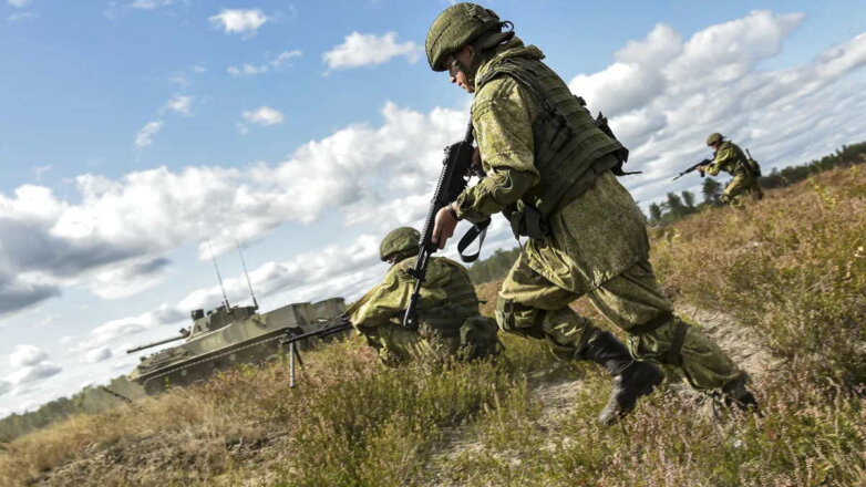 168 российских батальонно-тактических групп могут выйти в бой за час