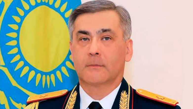 Министр обороны Казахстана готов подать в отставку после взрывов на складе боеприпасов