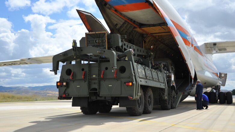 Россия предложила Турции защитить ее С-400