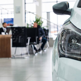 Продажи новых легковых автомобилей в январе – сентябре упали в России на 22%