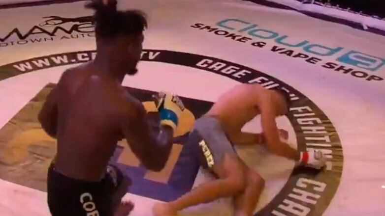 Бойцу MMA хватило 15 секунд для нокаута: видео