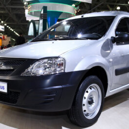 АвтоВАЗ возобновил производство Lada Largus в Ижевске