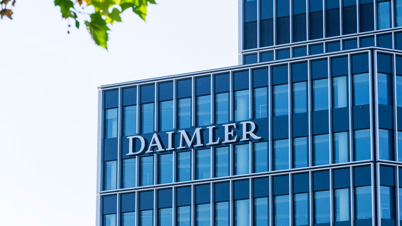 Daimler и Stellantis будут вместе выпускать батареи для электрокаров
