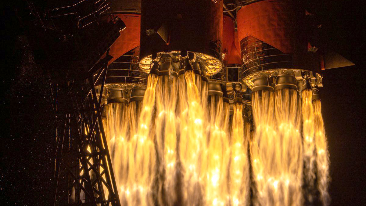 Ракета "Союз-2.1в" успешно вывела на орбиту аппарат Минобороны
