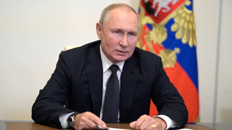 Путин на встрече с лидерами партий призвал снижать инфляцию
