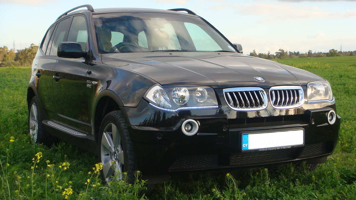 BMW X3 первого поколения (E83)