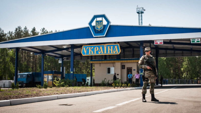 На Украине выступили за снятие запрета на выезд военнообязанных из страны
