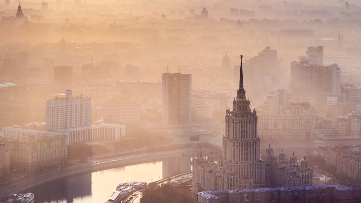 В Москве до утра воскресенья ожидается туман