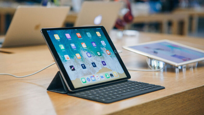 Apple iPad планшеты