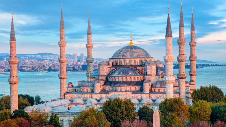 Отдых в Стамбуле: куда сходить, что поесть и где сделать фотографии