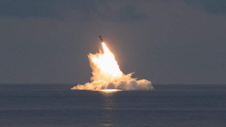 США испытали над Атлантическим океаном две баллистические ракеты Trident II