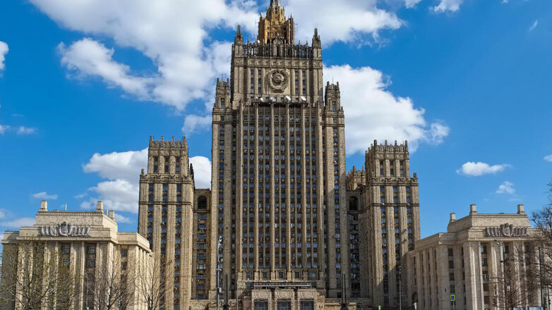 В МИД заявили, что РФ не будет зеркально отвечать Украине на визовый режим