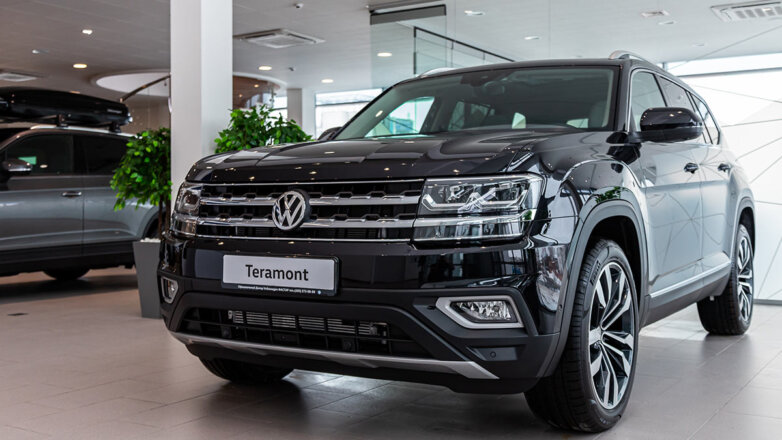 Volkswagen объявил цены на обновленный кроссовер Teramont в России