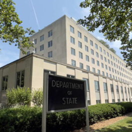 США перейдут к максимальному давлению на Россию при необходимости, заявили в Госдепе