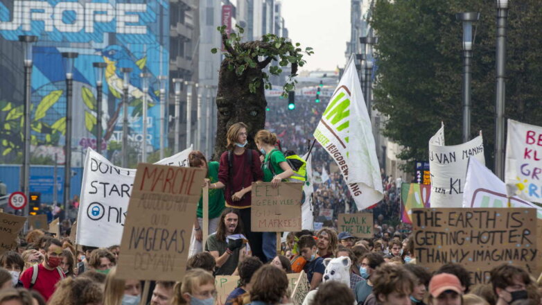 Акция по борьбе с изменением климата в Брюсселе