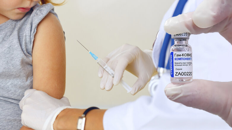 Вакцинация российских подростков от COVID-19 включена в календарь профилактических прививок