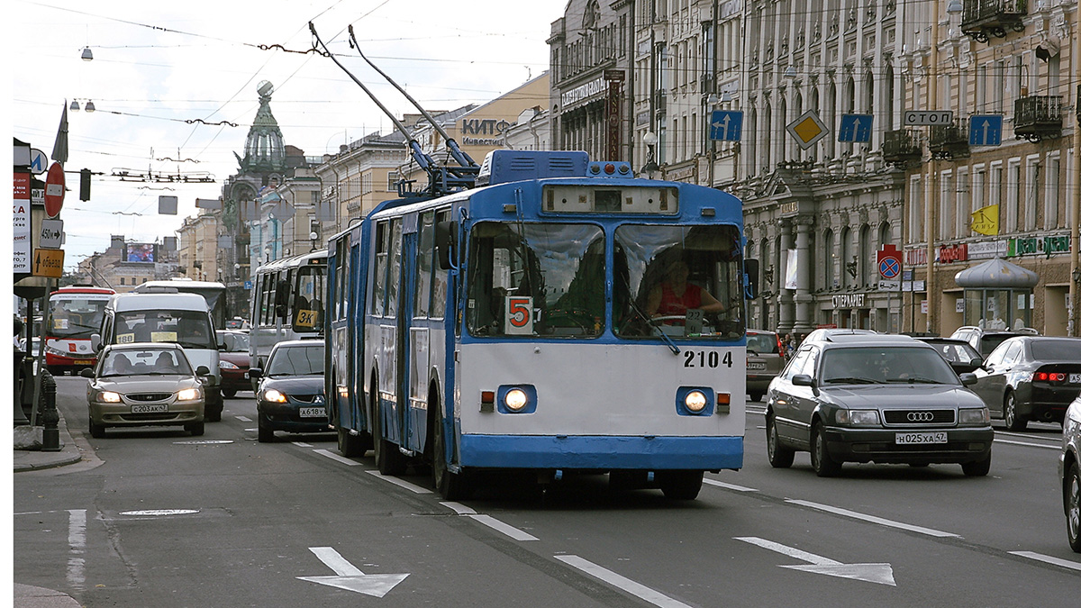 Транспорт Петербурга с 30 октября будет работать по графику выходного дня