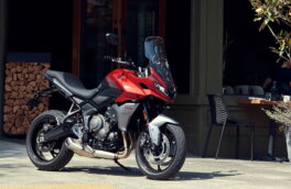 Triumph представил новый спортивно-туристический мотоцикл Tiger Sport 660