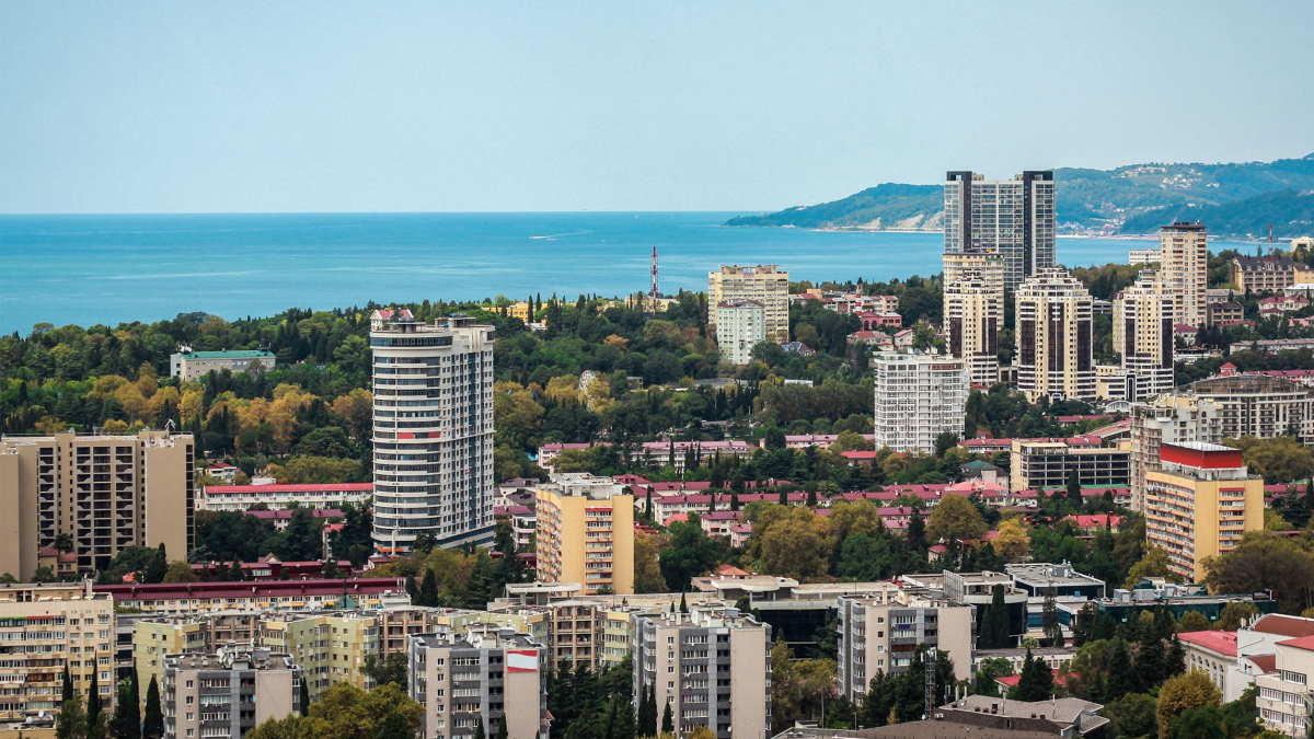 Рейтинг российских городов по росту цен на жилье возглавил Сочи