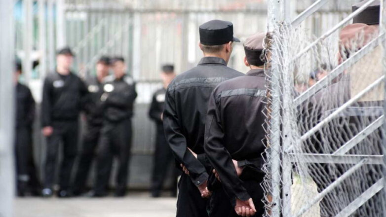 Около 200 заключенных устроили бунт в колонии во Владикавказе