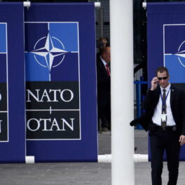 На Западе назвали страну, которая ослабит НАТО