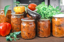 Баклажаны "Тещин язык" на зиму: легкий и вкусный рецепт