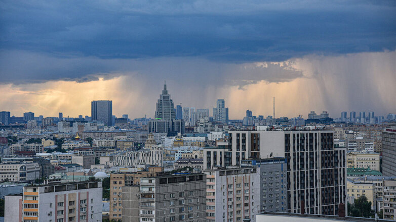 В Москве в ближайшие часы может выпасть до 50 миллиметров осадков