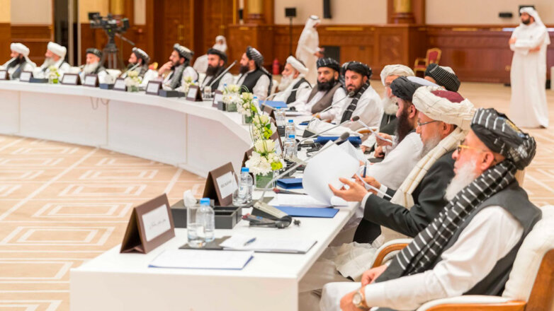Талибы провели встречу с дипломатами США в Катаре