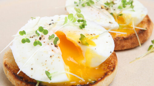 Как приготовить яйцо пашот: 4 проверенных лайфхака, которые смогут повторить все