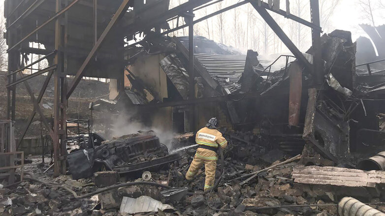 Взрыв и пожар на заводе в Рязанской области. Что известно к этому часу