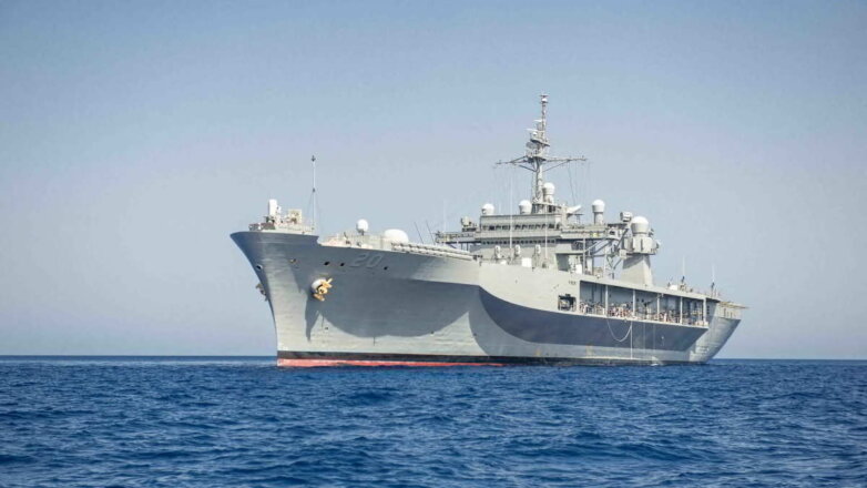 Корабли ВМС США провели учения в Черном море