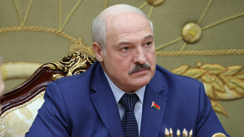 Лукашенко назвал условие переговоров с Тихановской
