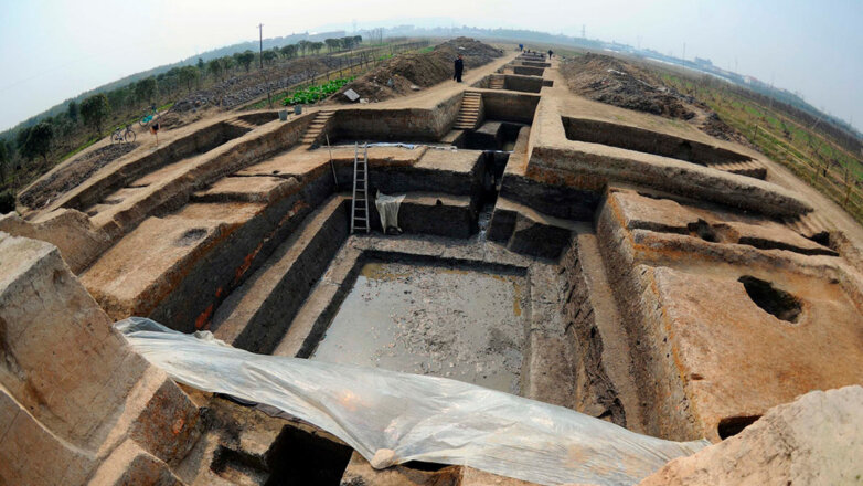 Археологические раскопки Лянчжу недалеко от Ханчжоу, провинция Чжэцзян на востоке Китая