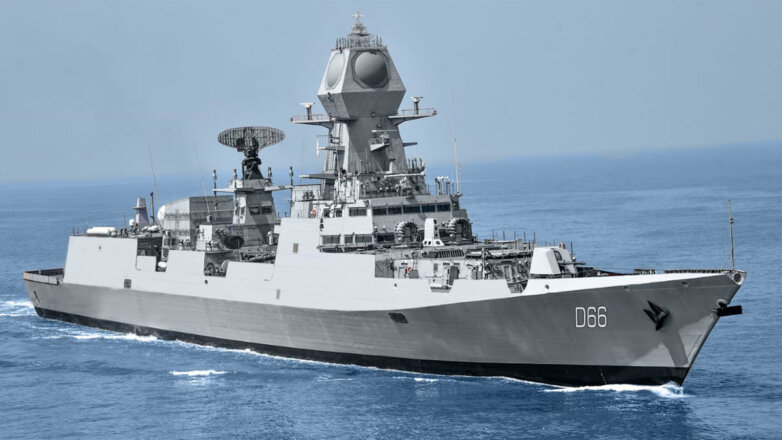 ВМС Индии введут в строй первый эсминец нового поколения