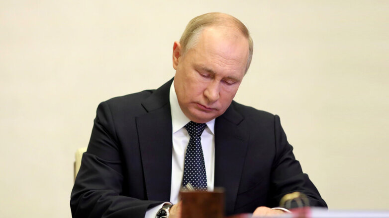 Путин приостановил упрощенную выдачу виз для стран Евросоюза