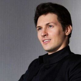 Дуров заявил, что у него более 100 биологических детей
