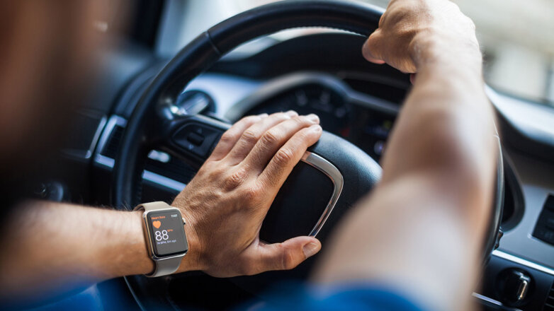 Apple научит смарт-часы Watch Series 4 определять, когда владелец попал в ДТП