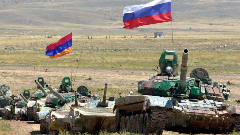 Армения попросила Россию о помощи в защите территорий