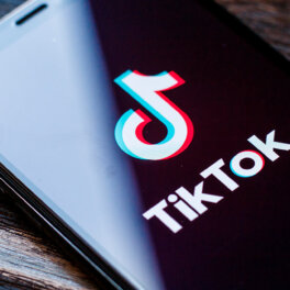 Маск заявил, что не собирается покупать TikTok