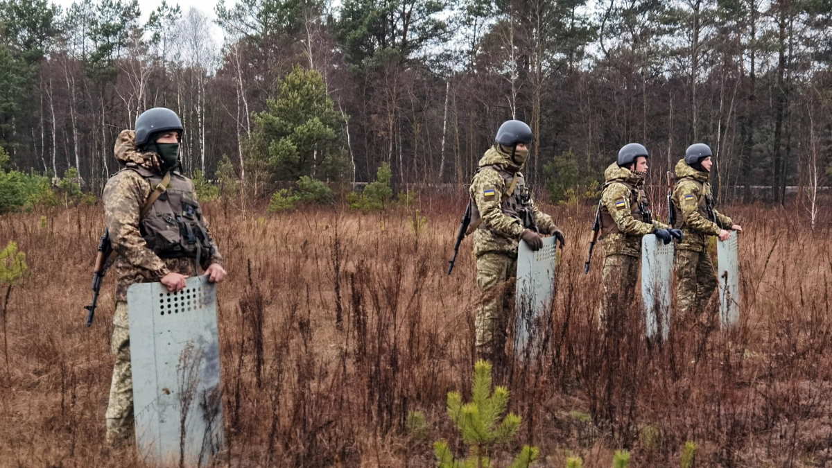 Украинские ВС провели учения по недопущению миграционного кризиса на границе с Белоруссией