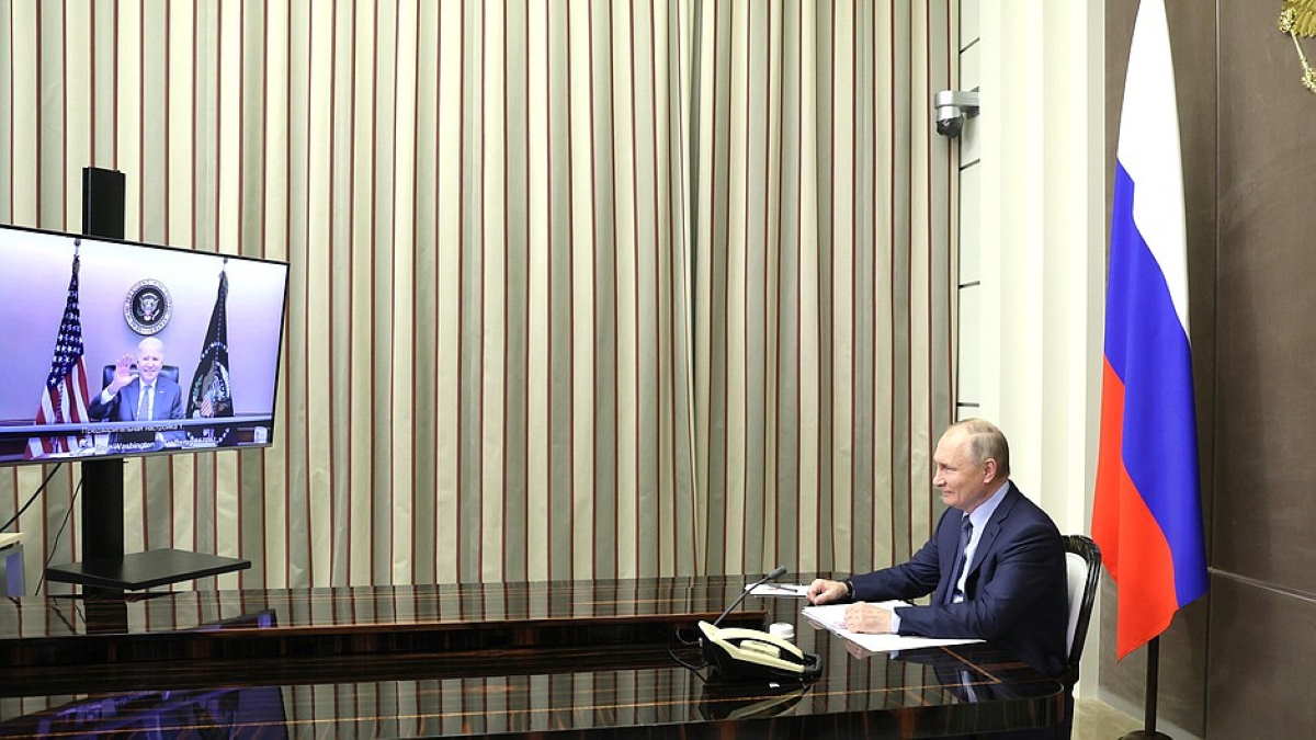 Видеоконференция Владимира Путина с Джозефом Байденом